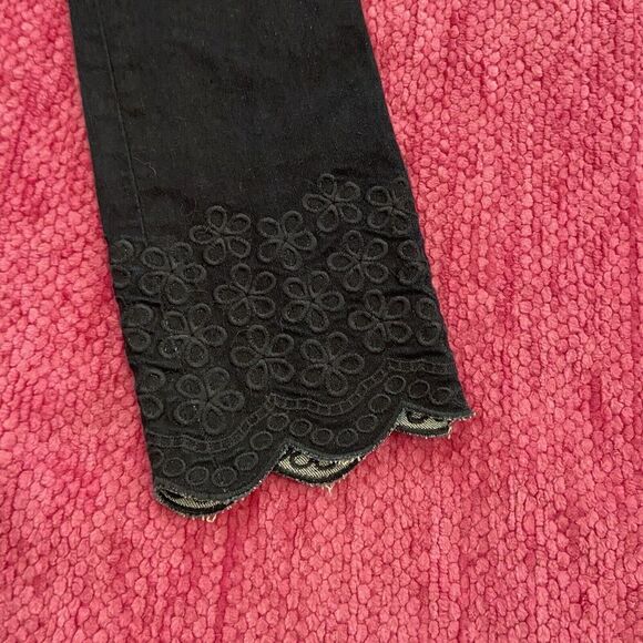 Ted Baker London Yesenia Embroidered Scalloped Hem Skinny Ankle Jeans Size 26 - Picture 4 of 13